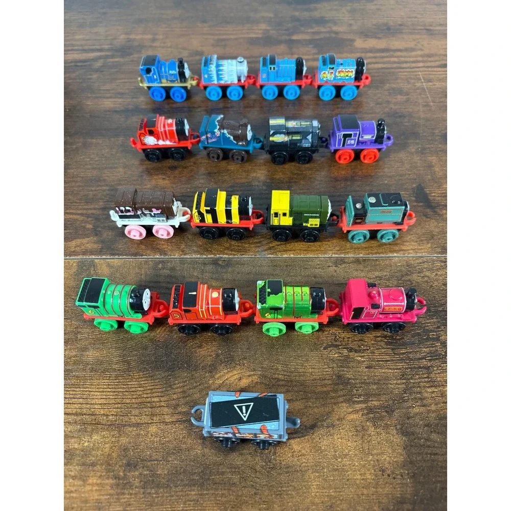 Thomas & Friends Minis Lot of 17 Miniature Trains Thomas Percy James Gordon